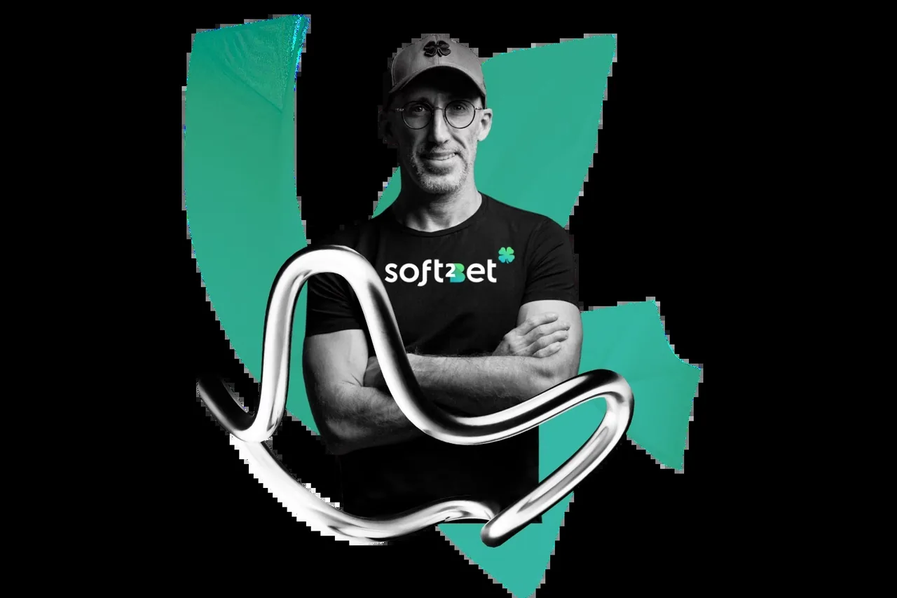 Soft2Bet founder Uri Poliavich in a Soft2Bet T-shirt